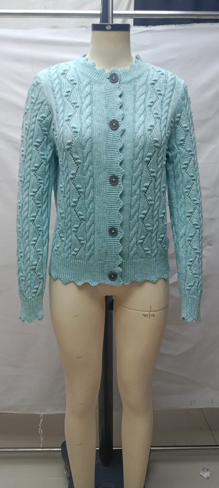 Sweater 18
