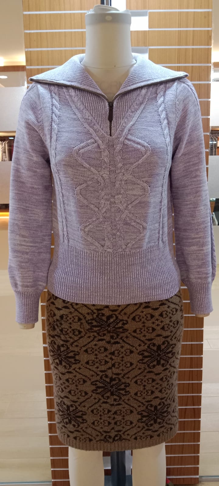 Sweater 23