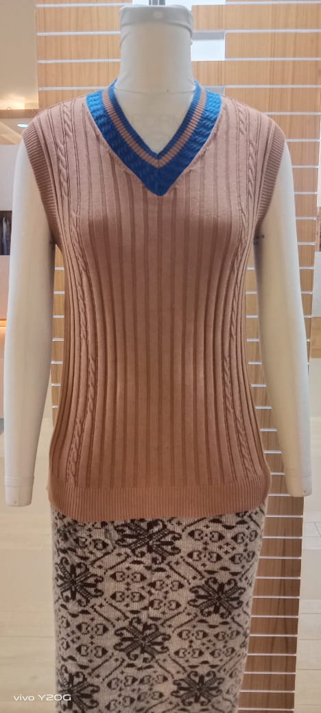 Sweater 3