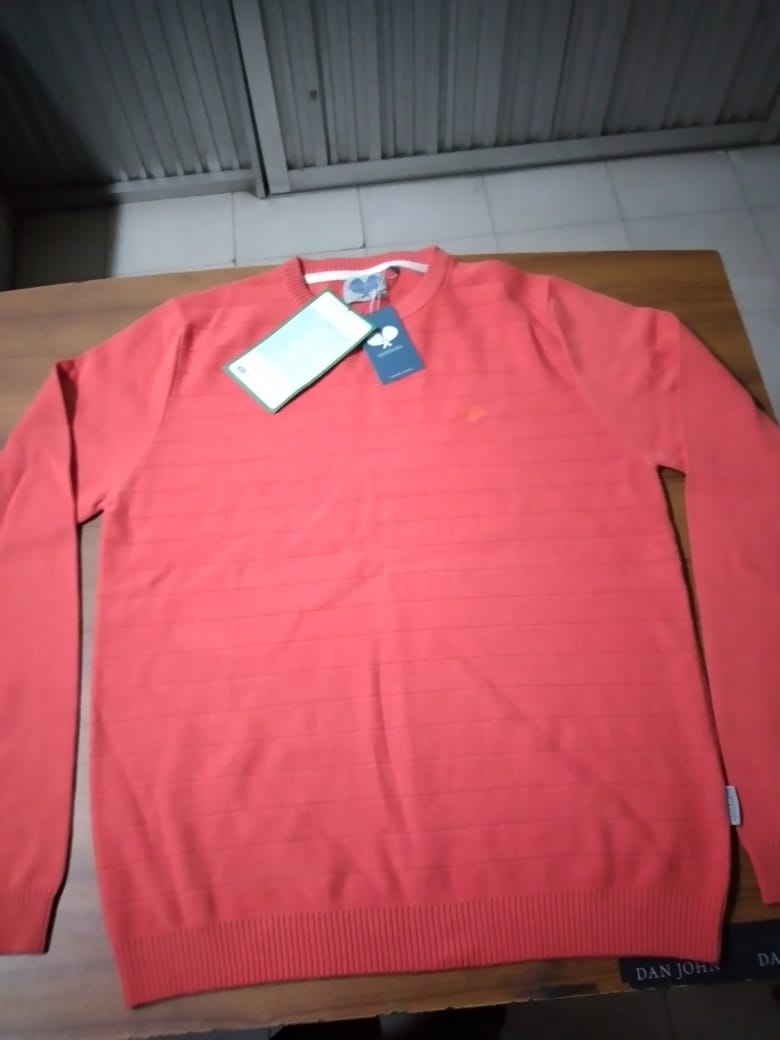 Sweater 28